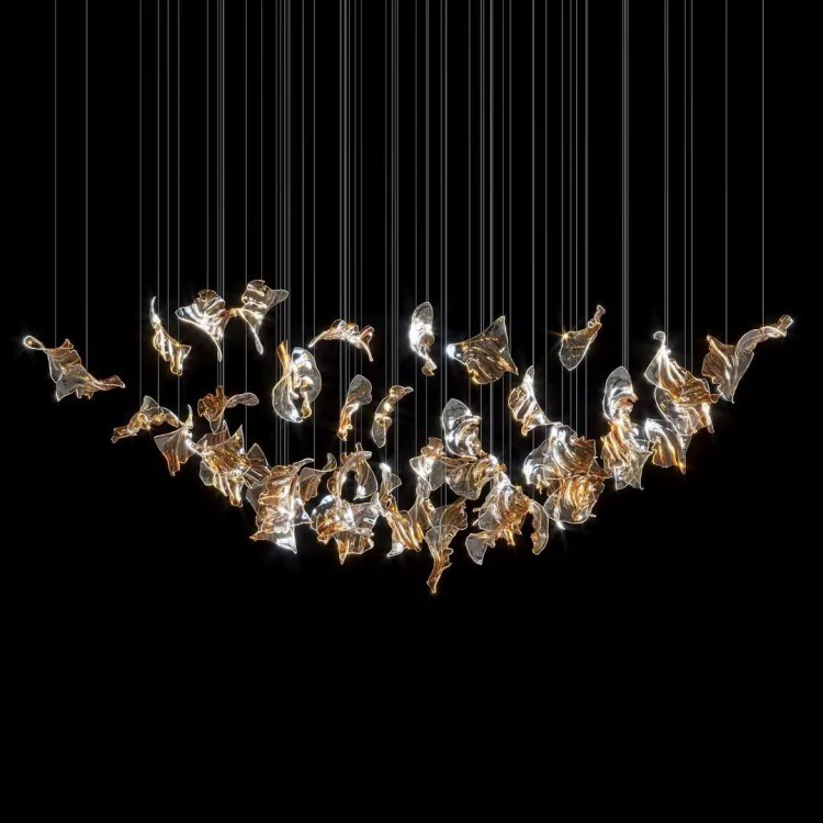 Leaf Cabbage – unikatowa dekoracja zwisająca z sufitu w stylu włoskim