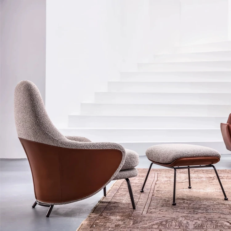 fotel linea z podnóżkiem tapicerowany